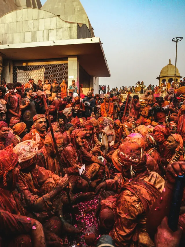 7 Famous Places to Celebrate Holi – 2024